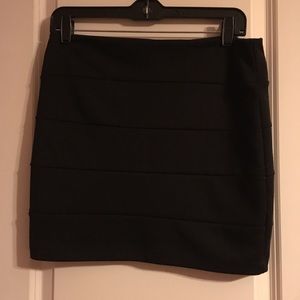 Nice Nollie Black Skirt Size Large